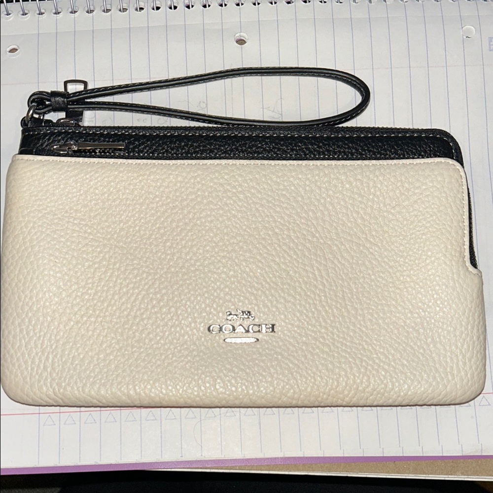 Coach contrast double zip wallet wristlet